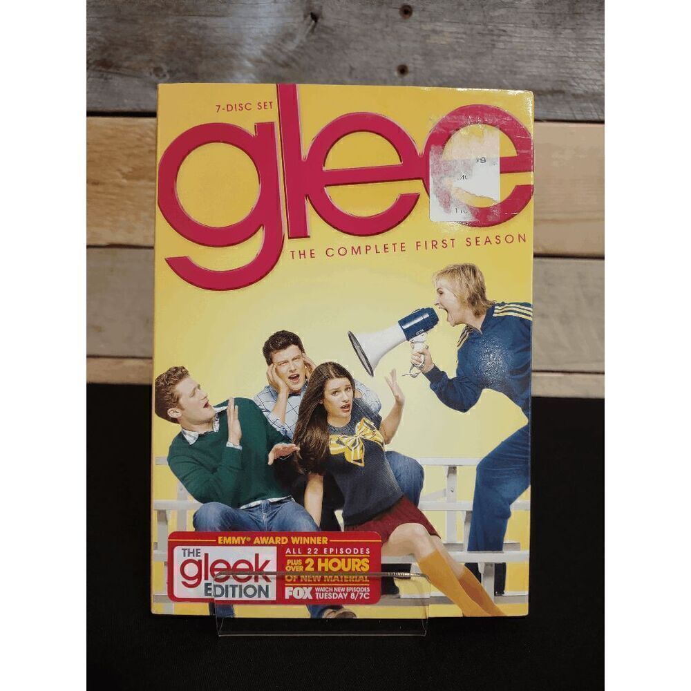BRAND NEW Glee The Complete 1st Season 7 Disc Set DVD Gleek Edition